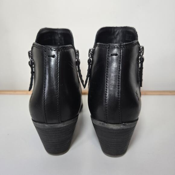 FRYE Women's Judith Zip Bootie Leather Ankle Zip Boot size 6.5M - Picture 6 of 11